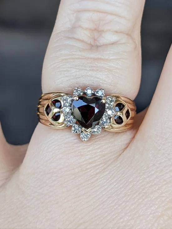 Antique 10K Gold Heart Cut Garnet Ring with Diamond Halo - Picture 5 of 14